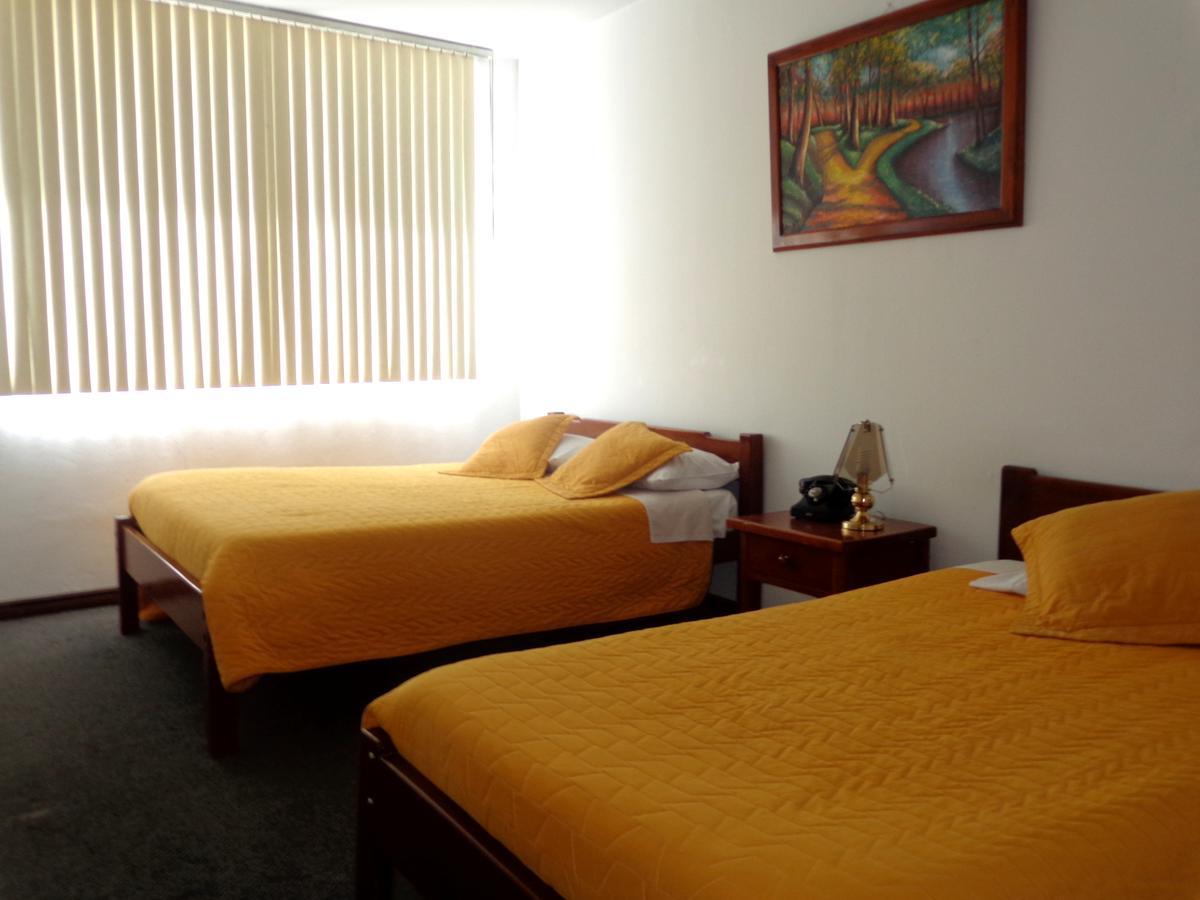 Hotel 9 De Octubre Quito Luaran gambar